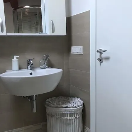 펜션 A Casa Da Anita 팔라쫄로 아크레이데